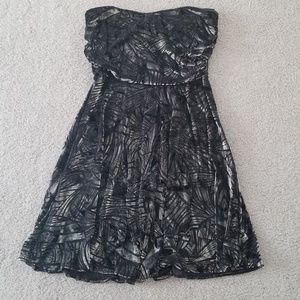 PRICE DROP! VICTORIAS SECRET! NEVER WORN!! black velvet strapless dress!
